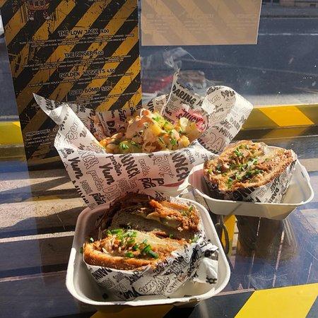 Durty Vegan Burger Club